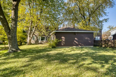 $450,000 | 1151 South Edgewood Avenue, Lombard, IL 60148