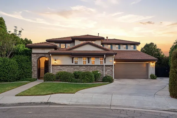 $639,000 | 6551 East Orleans Avenue, Fresno, CA 93727