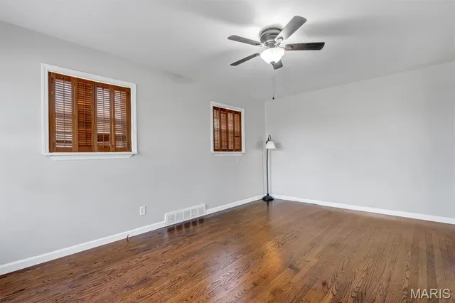 $219,900 | 232 Rayburn Avenue, Sunset Hills, MO 63127