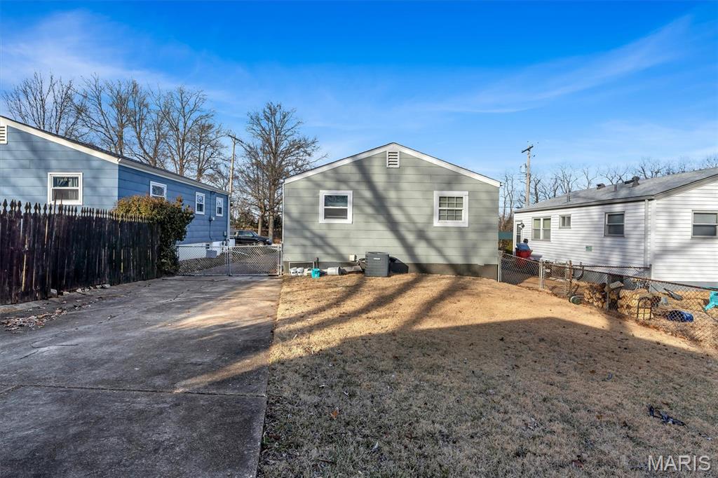 232 Rayburn Avenue Sunset Hills, MO 63127 - Photo 21 of 23