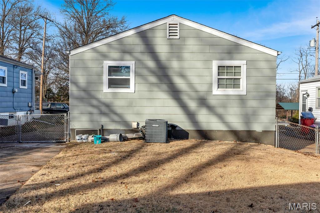 232 Rayburn Avenue Sunset Hills, MO 63127 - Photo 22 of 23