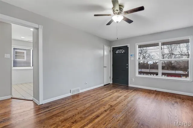 $219,900 | 232 Rayburn Avenue, Sunset Hills, MO 63127