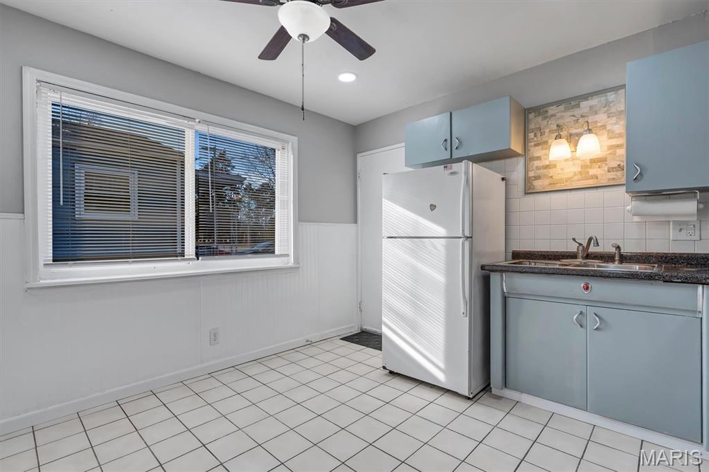 232 Rayburn Avenue Sunset Hills, MO 63127 - Photo 6 of 23