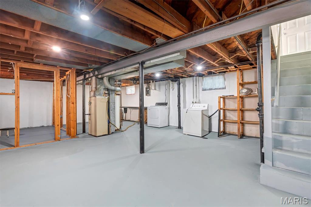 232 Rayburn Avenue Sunset Hills, MO 63127 - Photo 10 of 23