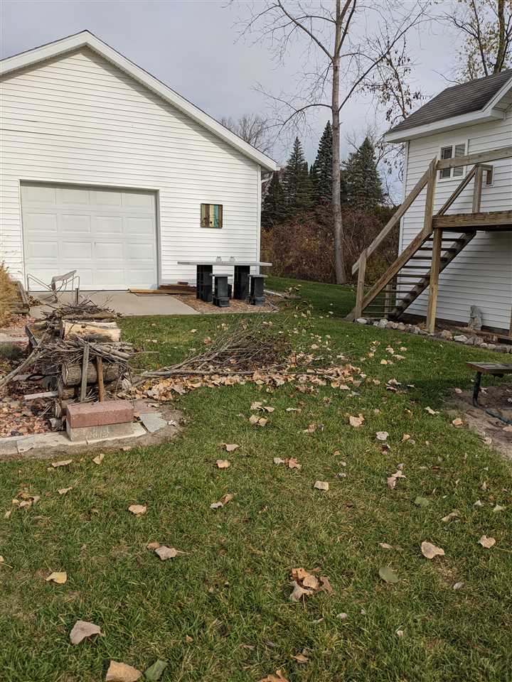 1912 East Coggins Road Pinconning, MI 48650 - Photo 6 of 28