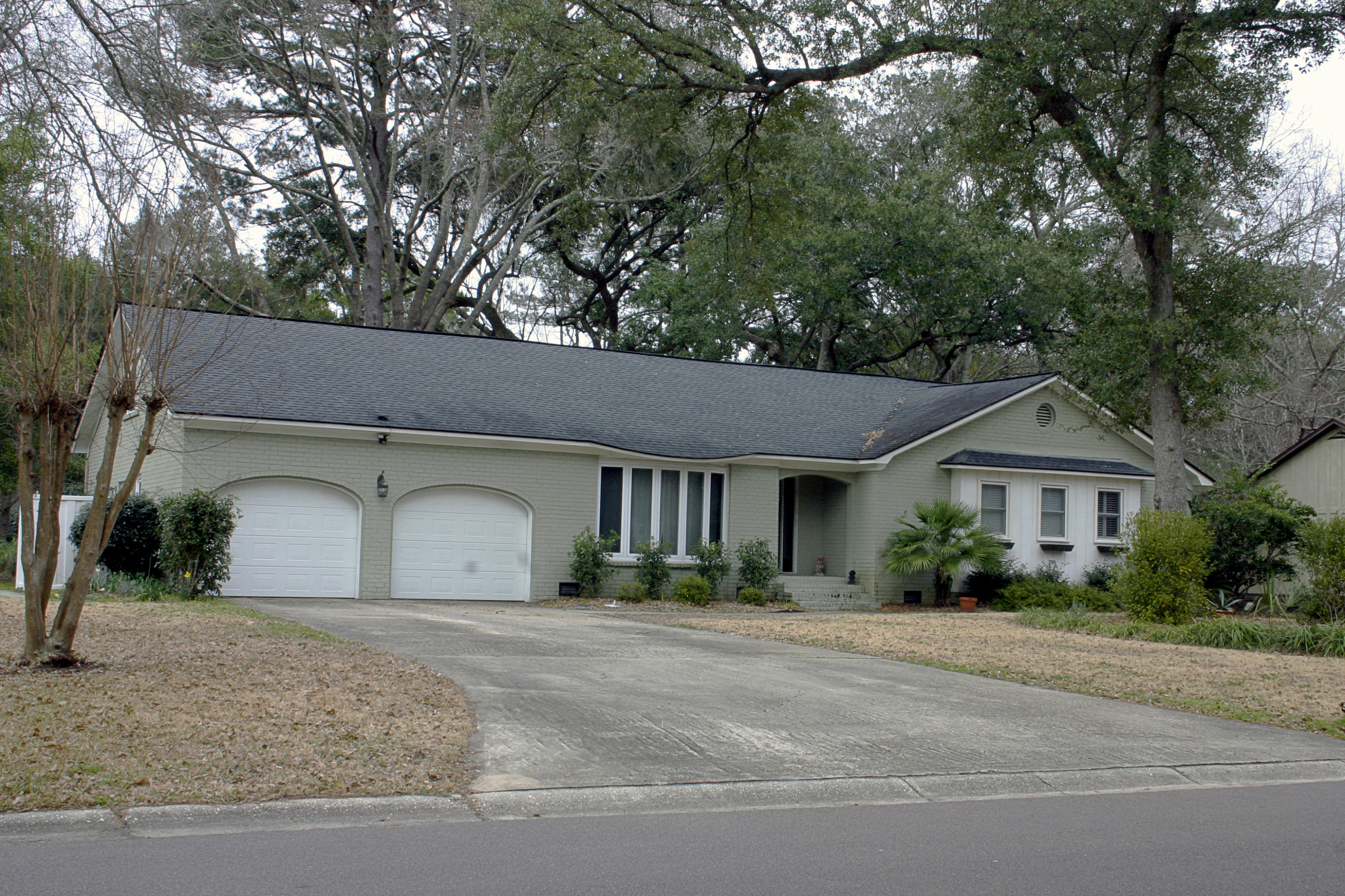 1032 Governors Road Mount Pleasant, SC 29464 - Photo 2 of 26 IMG_5003 copy