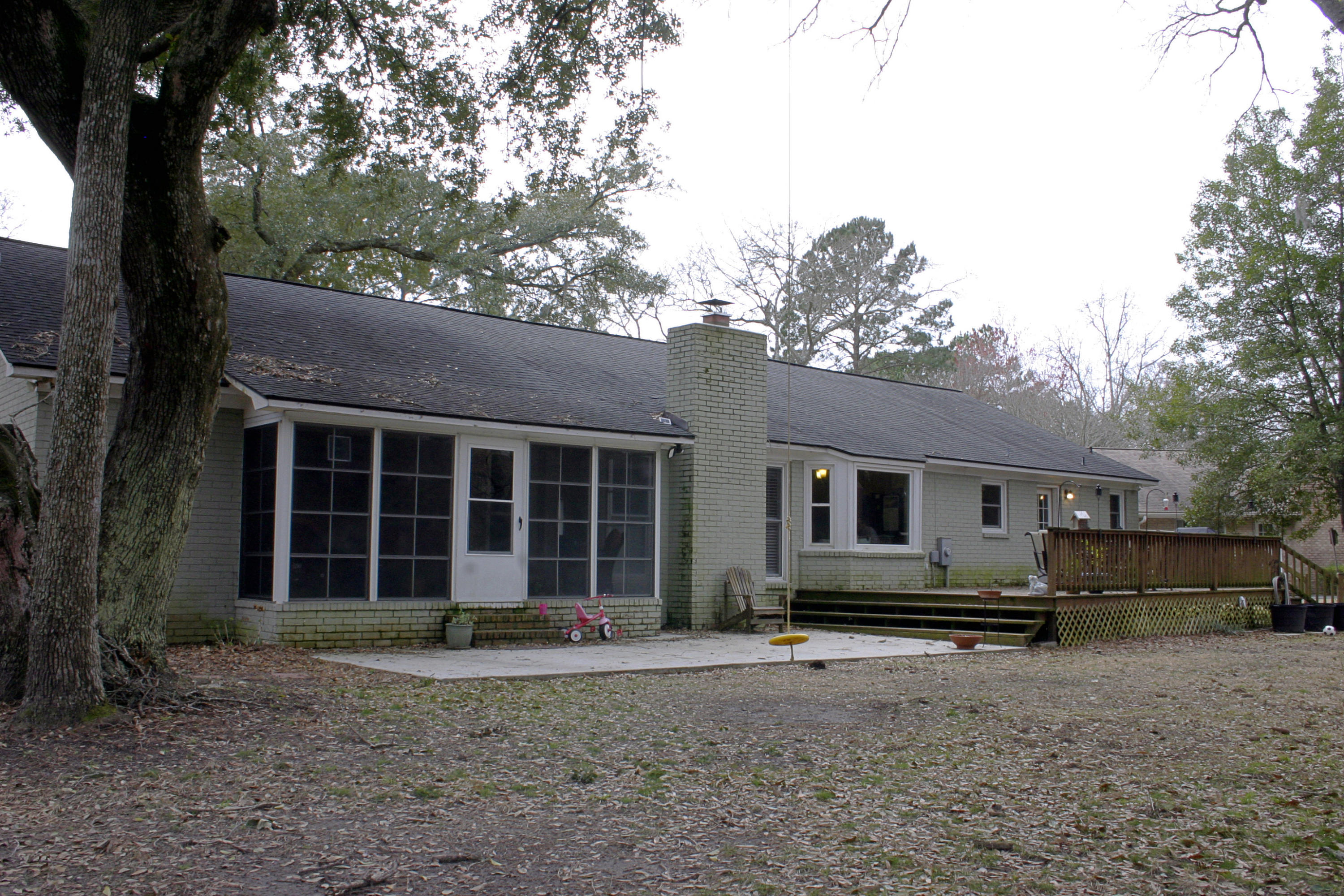 1032 Governors Road Mount Pleasant, SC 29464 - Photo 3 of 26 IMG_5080 copy