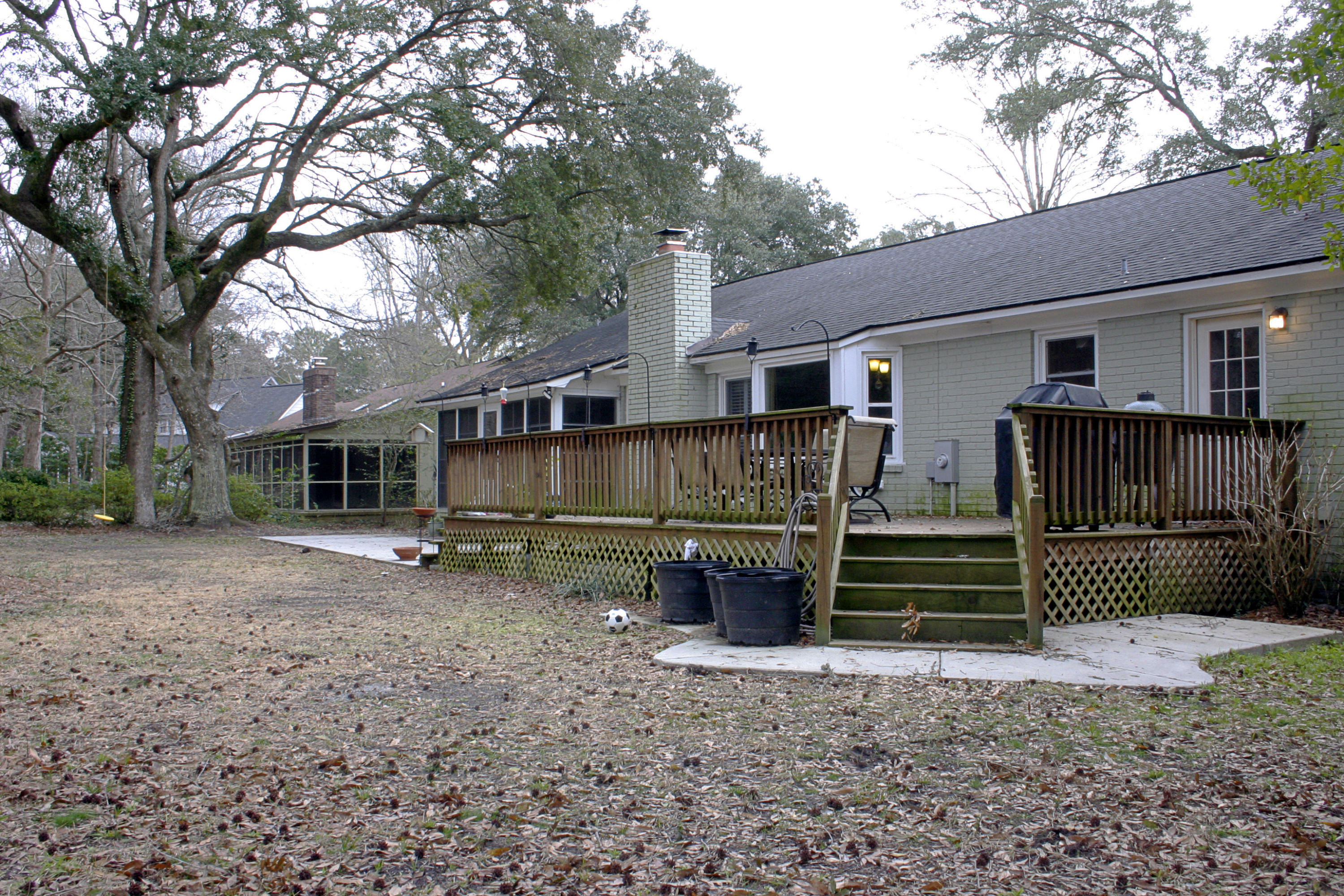 1032 Governors Road Mount Pleasant, SC 29464 - Photo 4 of 26 IMG_5071 copy