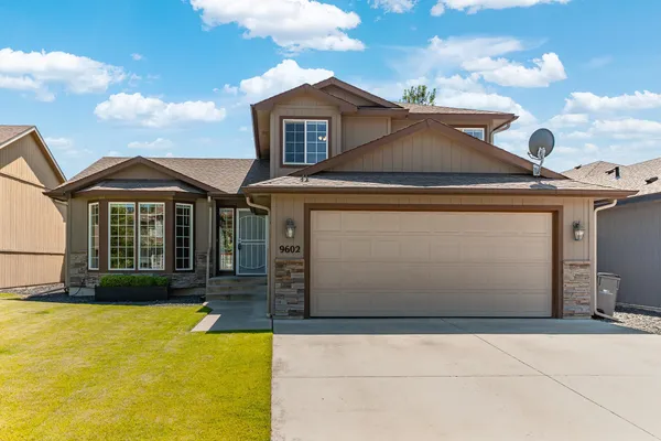 $525,000 | 9602 East Hoffman Lane, Spokane, WA 99206