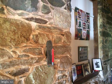 36343 Paxson Road Purcellville, VA 20132 - Photo 14 of 41 INTERIOR STONE WALL