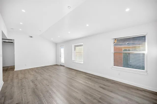 $1,700 | 13815 Bay Gardens Drive, Sugar Land, TX 77498