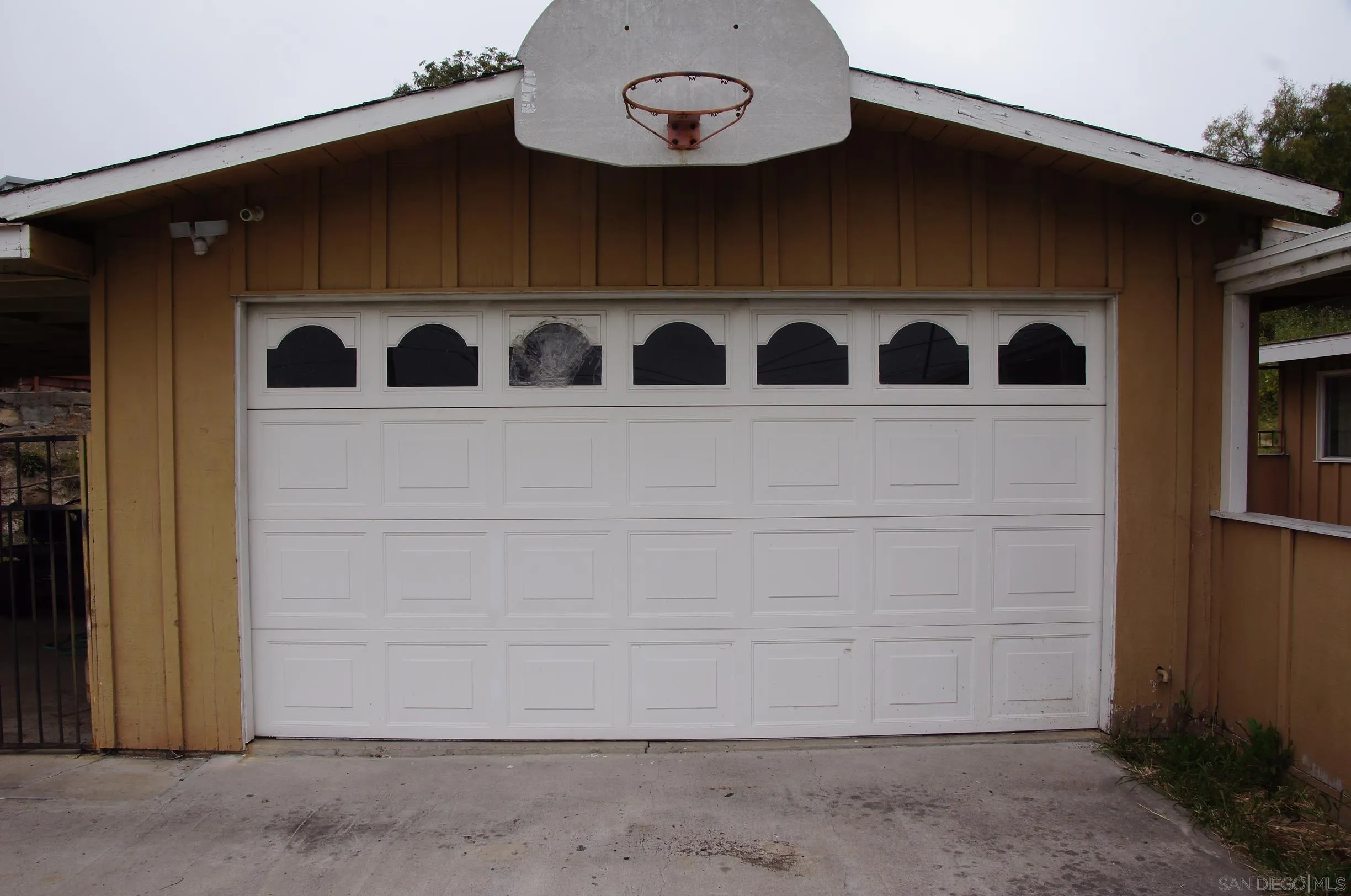 10088 Campo Road Spring Valley, CA 91977 - Photo 3 of 14 a view of front door