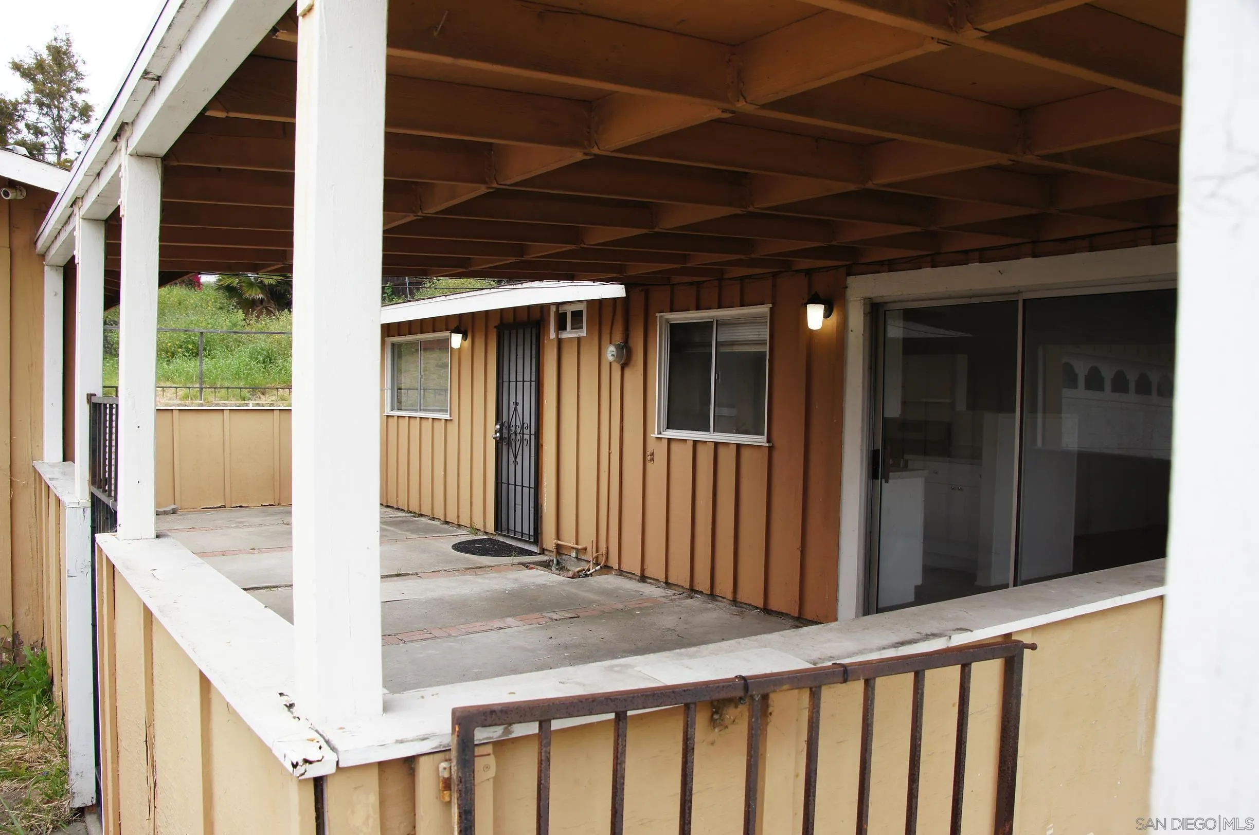 10088 Campo Road Spring Valley, CA 91977 - Photo 4 of 14 a view of balcony