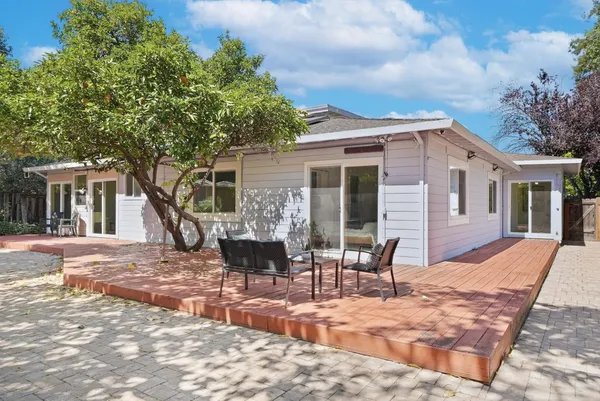 $2,980,000 | 592 Sunnymount Avenue, Sunnyvale, CA 94087