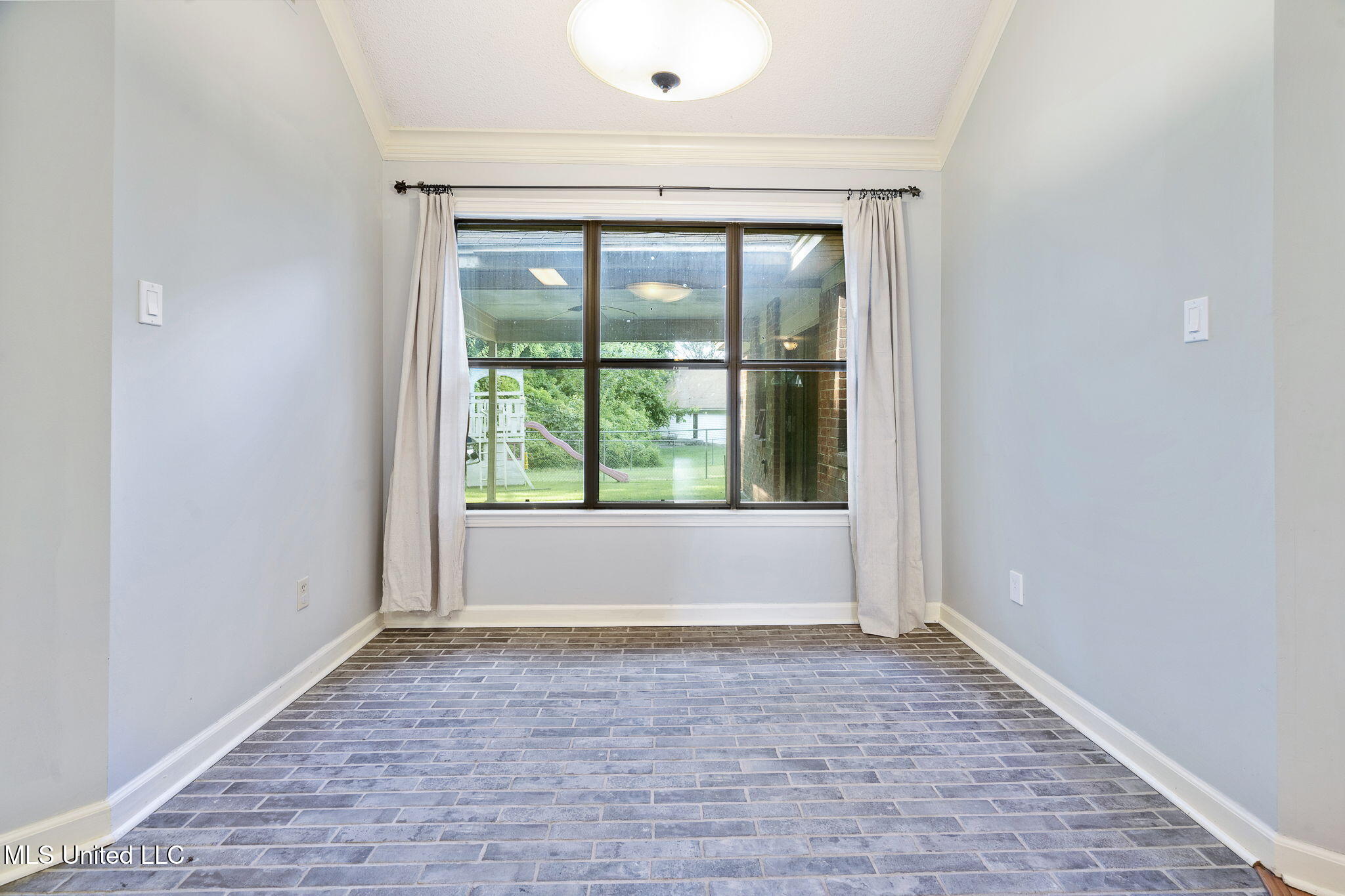 758 Rutland Drive Southaven, MS 38671 - Photo 8 of 23 10-web-or-mls-758 Rutland Dr-10