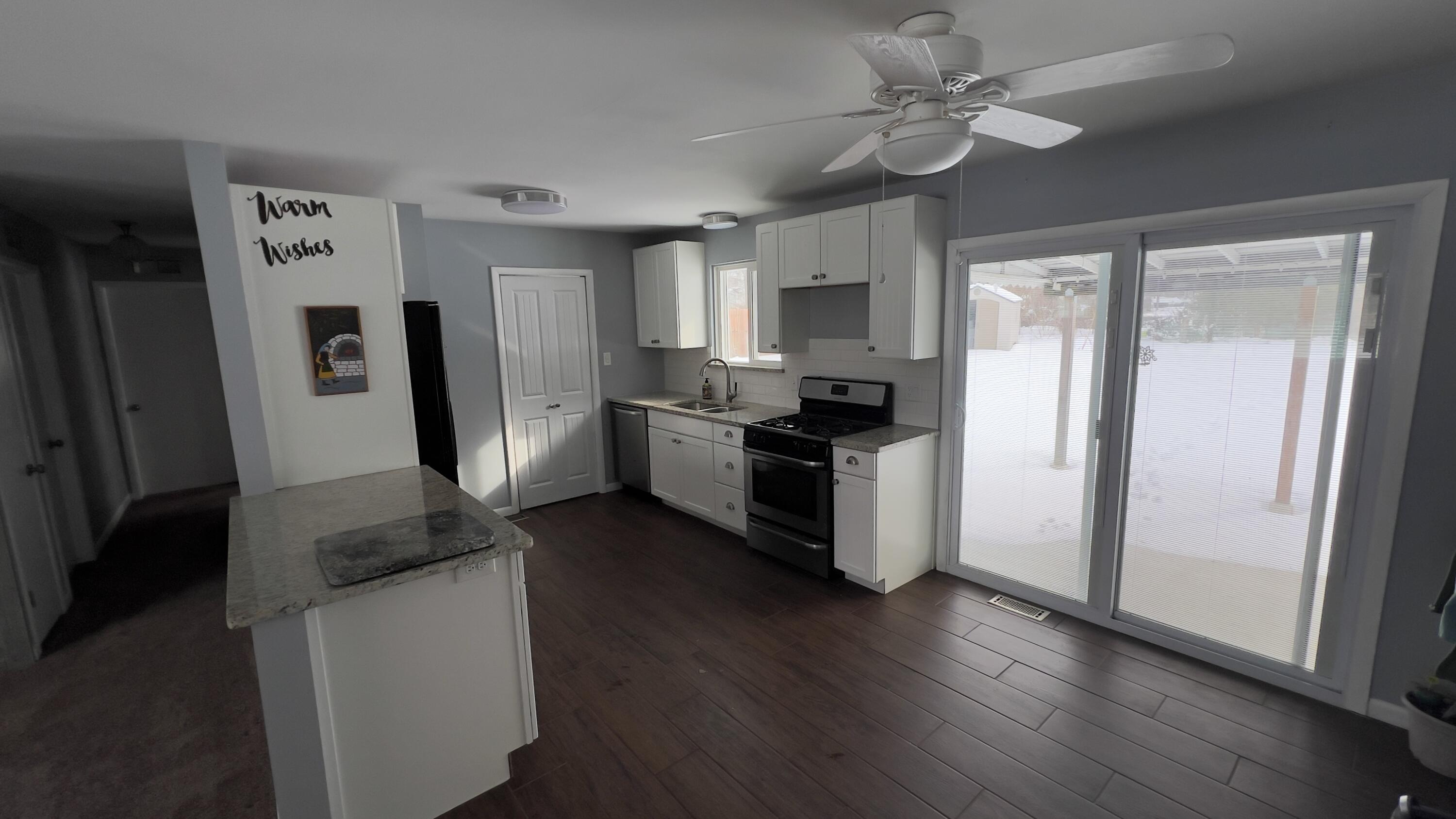 1089 Penarth Street Commerce Township, MI 48382 - Photo 12 of 22 IMG_4709