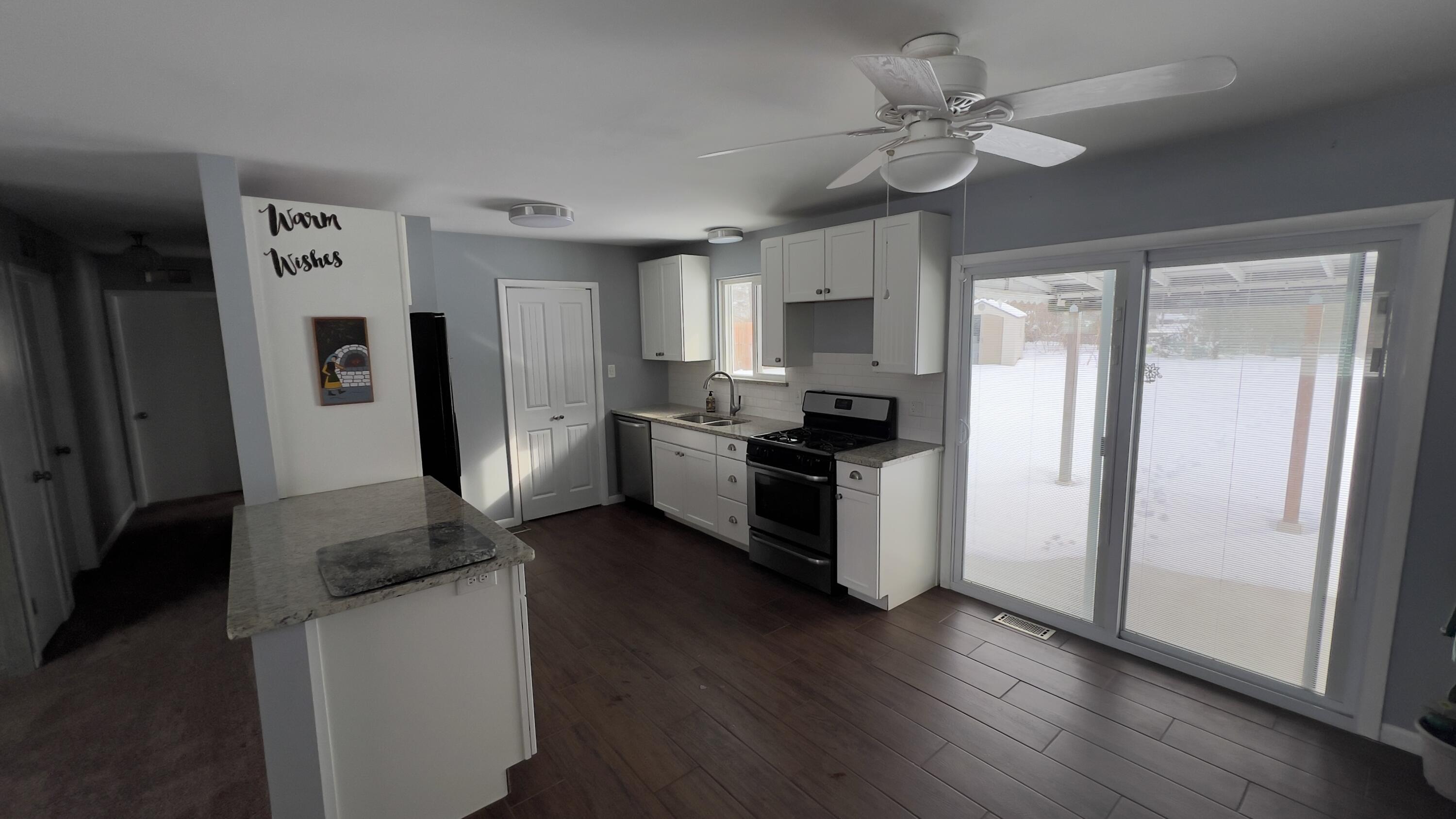 1089 Penarth Street Commerce Township, MI 48382 - Photo 13 of 22 IMG_4708