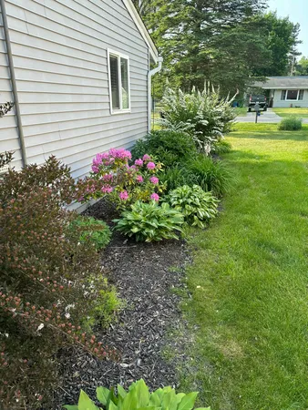 $235,000 | 1089 Penarth Street, Commerce Township, MI 48382
