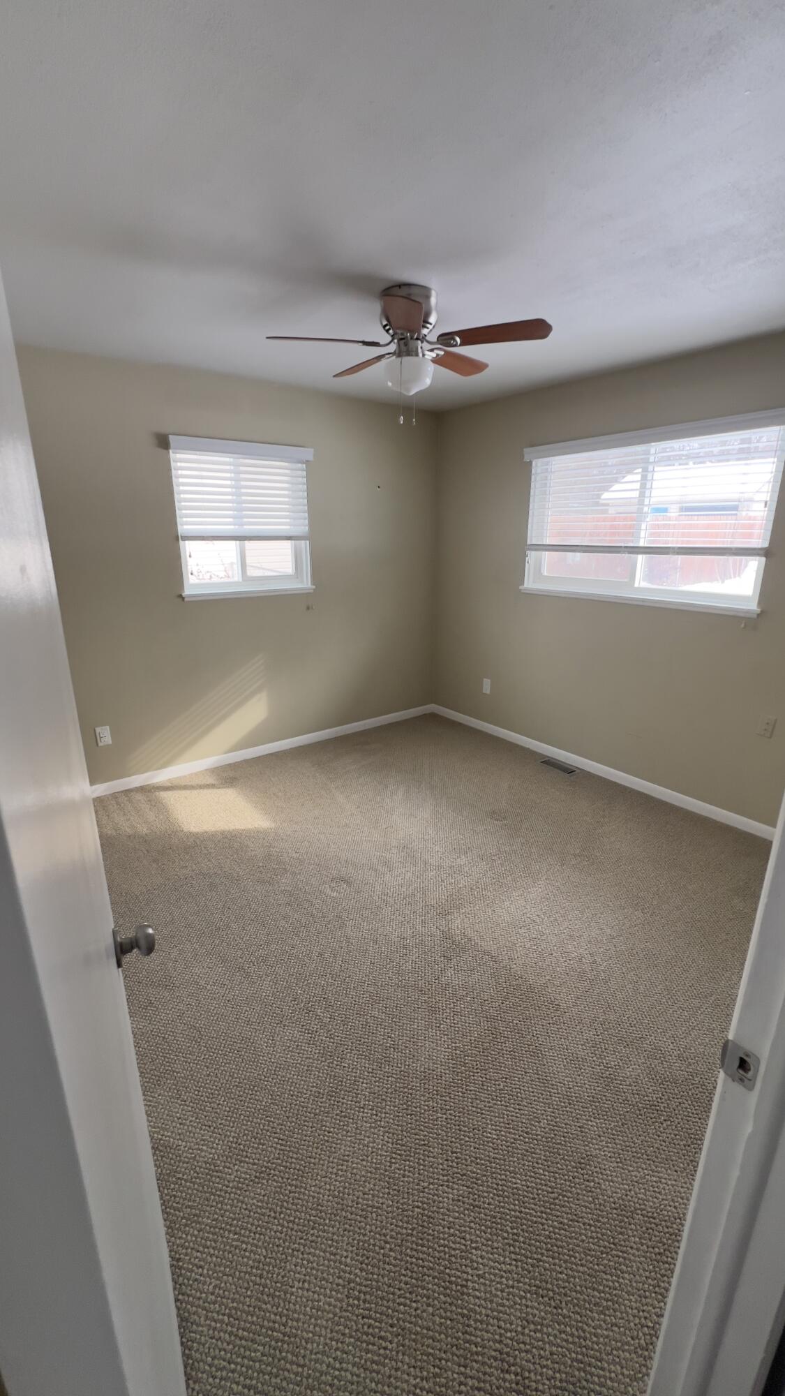 1089 Penarth Street Commerce Township, MI 48382 - Photo 6 of 22 IMG_4720