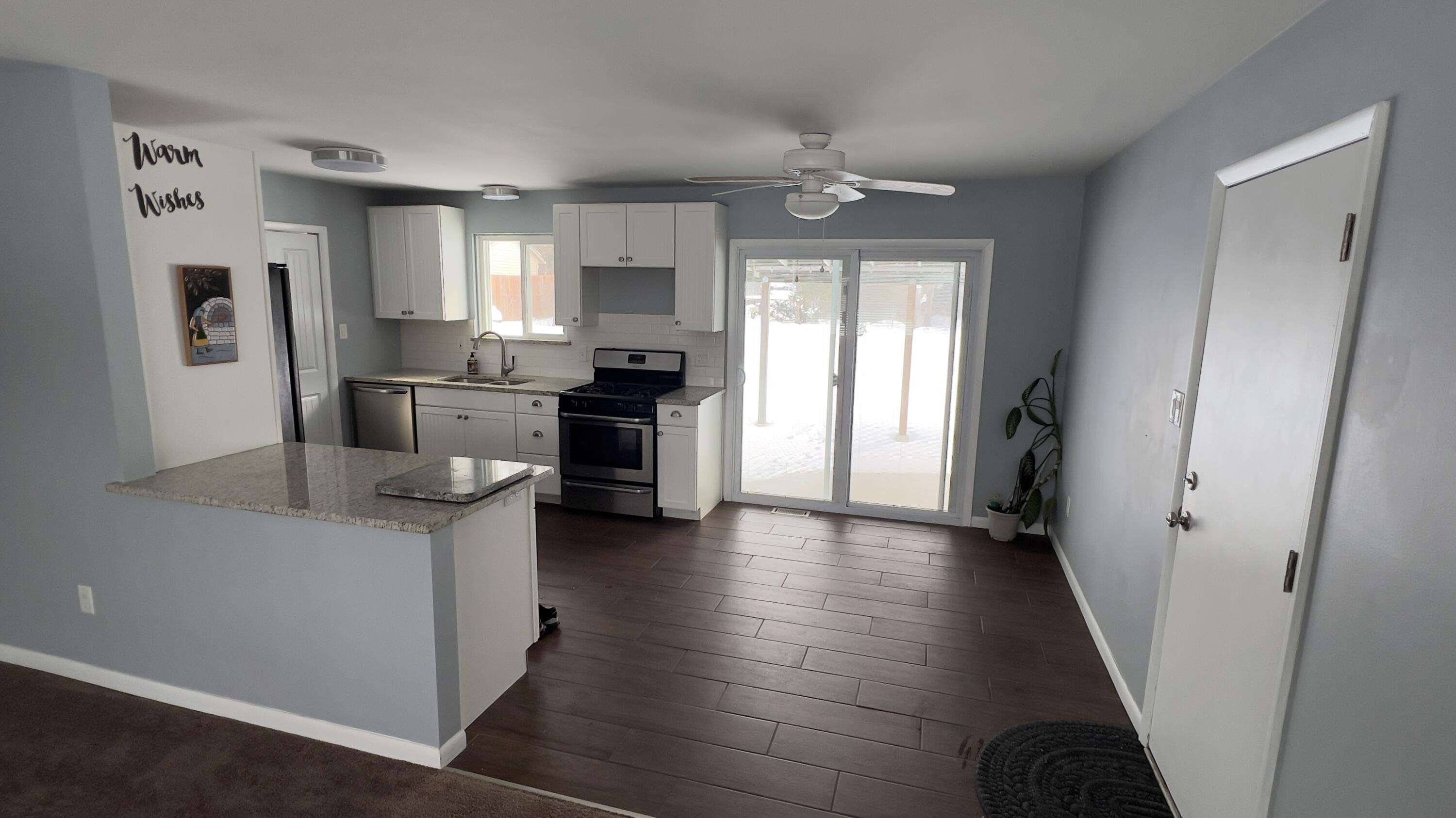 1089 Penarth Street Commerce Township, MI 48382 - Photo 8 of 22 IMG_4715