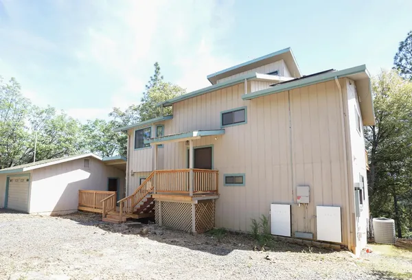 $497,000 | 11570 Quail Court, Pine Grove, CA 95665