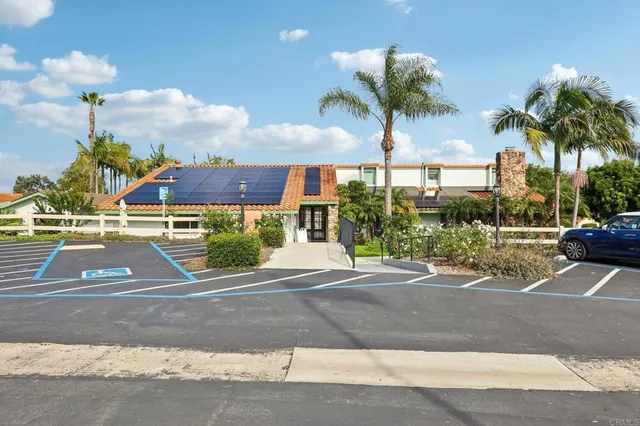 $979,000 | 1730 Pleasantdale Drive, Encinitas, CA 92024