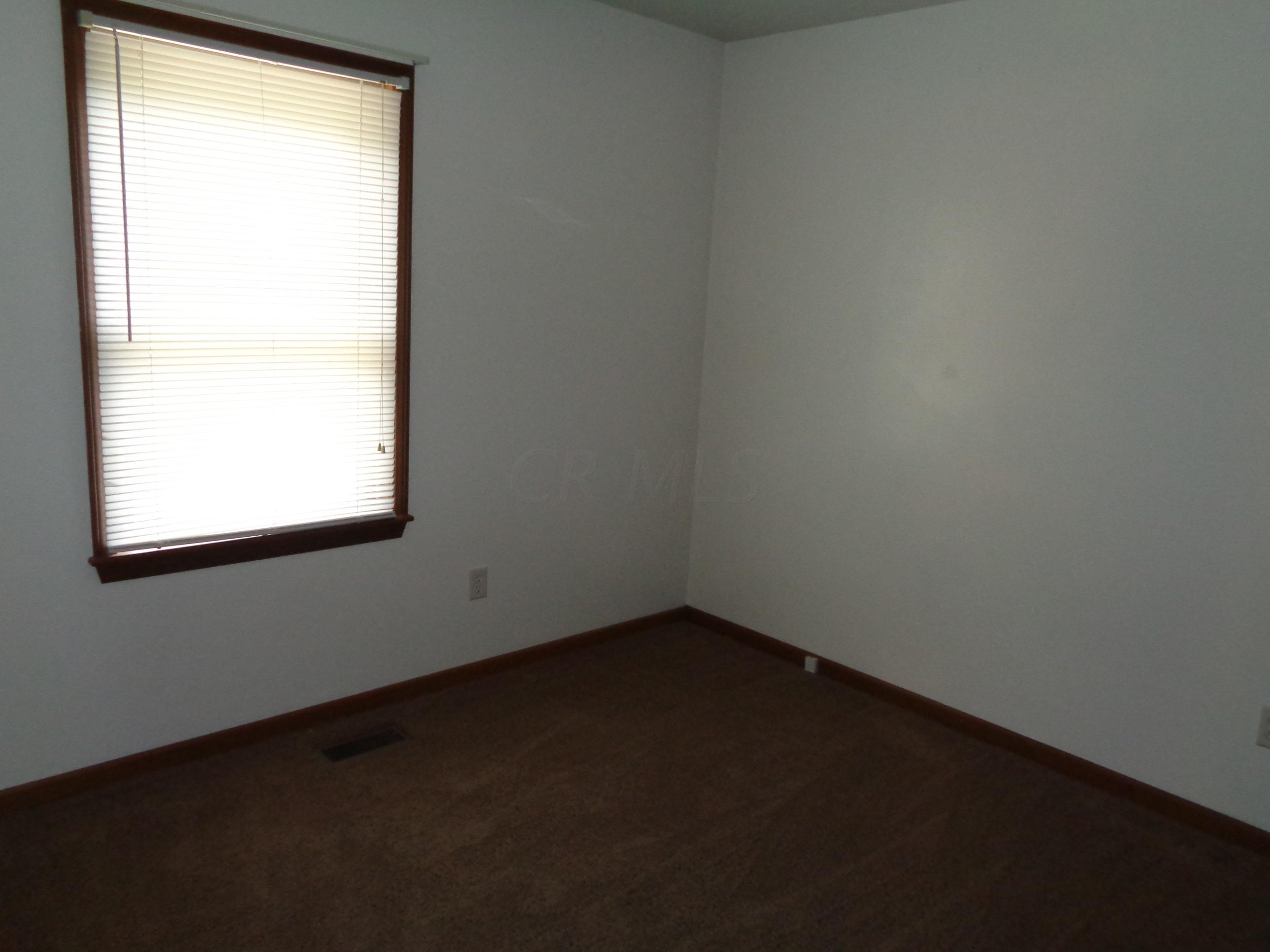 5265 Dry Run Road Chillicothe, OH 45601 - Photo 10 of 23 Gallery Image 10