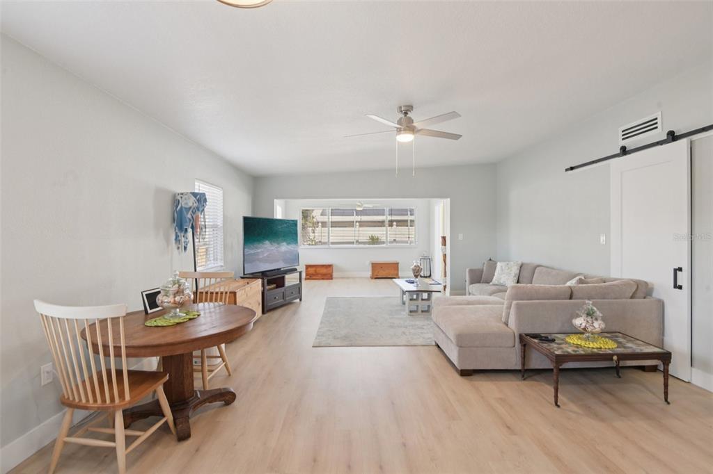 204 160th Avenue Redington Beach, FL 33708 - Photo 10 of 34