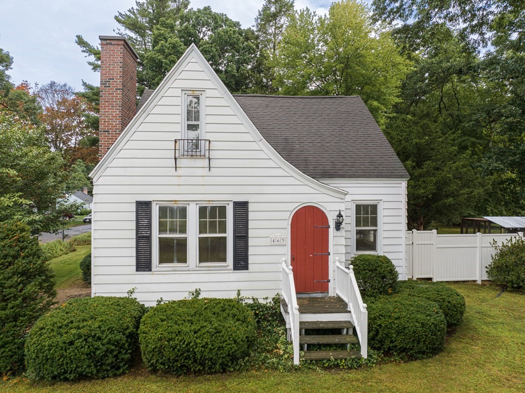 463 Springfield Street Wilbraham, MA 01095 - Photo 2 of 40 Gallery Image 2