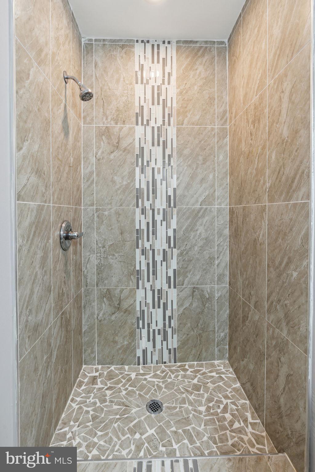 3804 Chatham Road Baltimore, MD 21215 - Photo 16 of 44