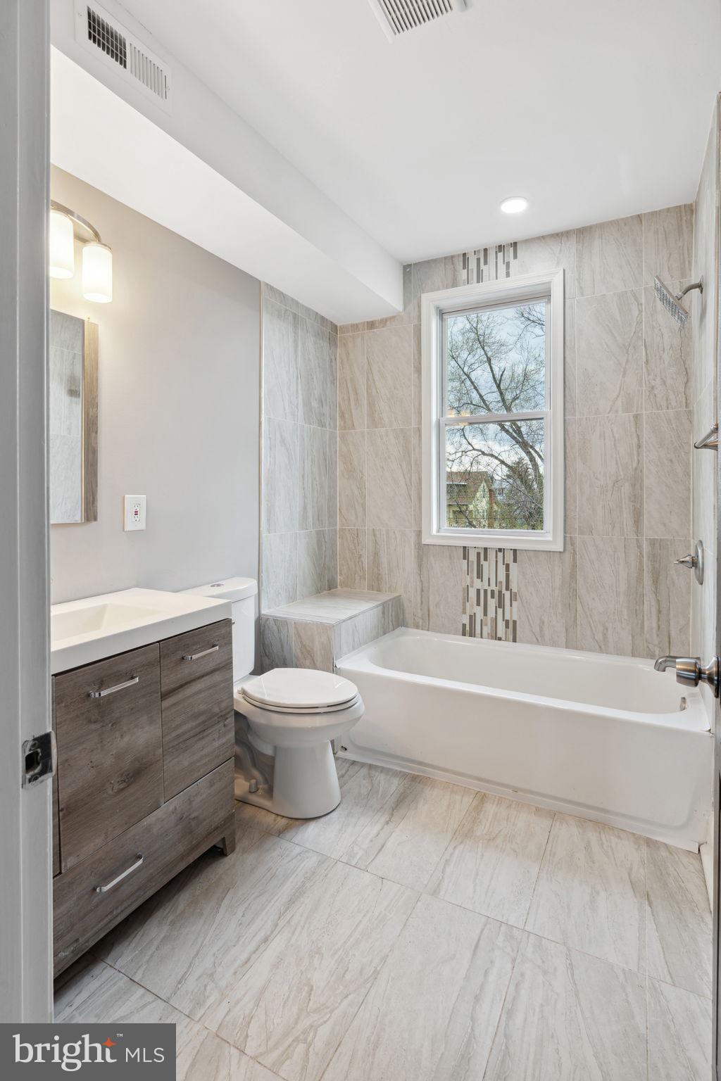 3804 Chatham Road Baltimore, MD 21215 - Photo 31 of 44