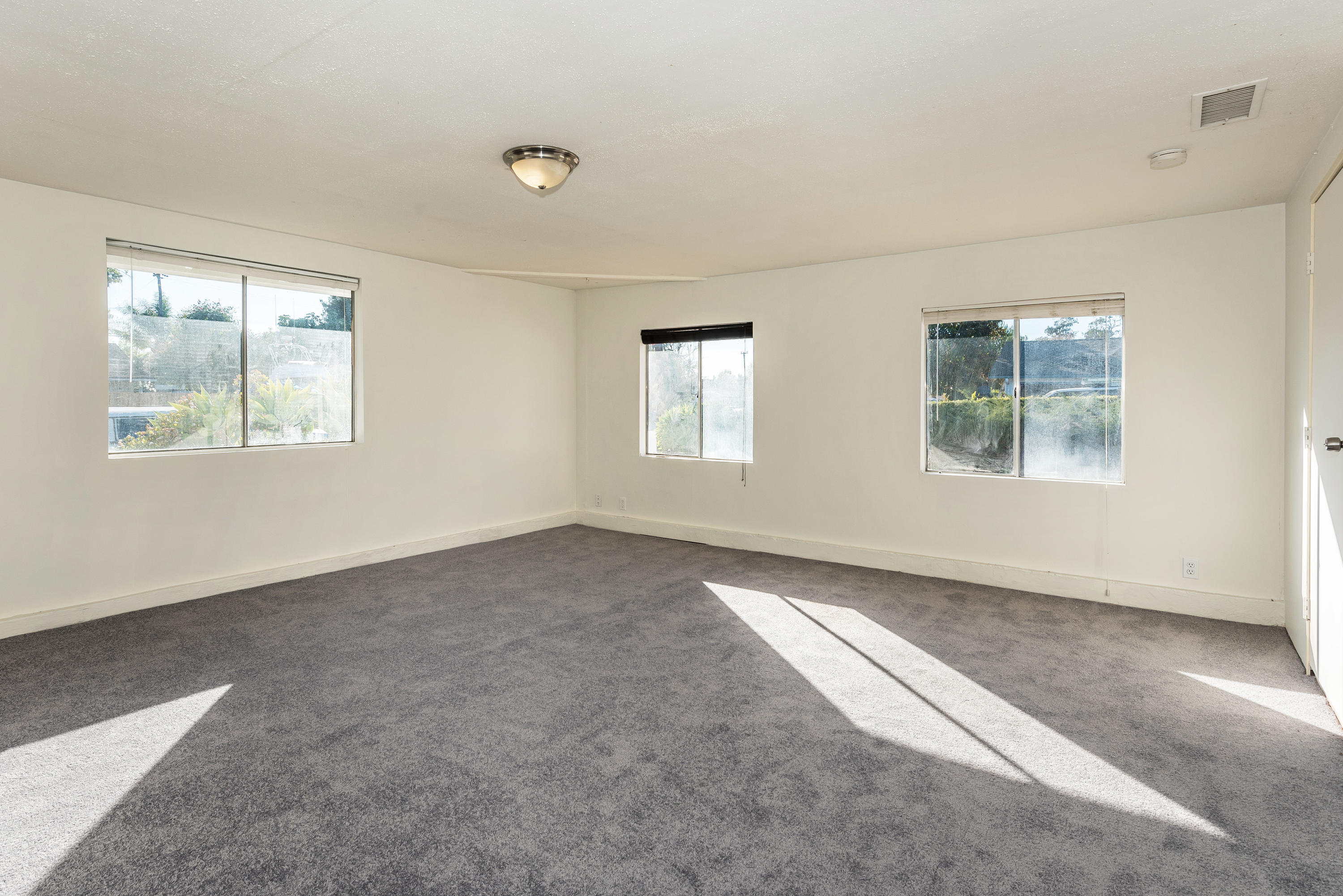5048 Rocoso Way Santa Barbara, CA 93111 - Photo 8 of 14 Family room looking towards street