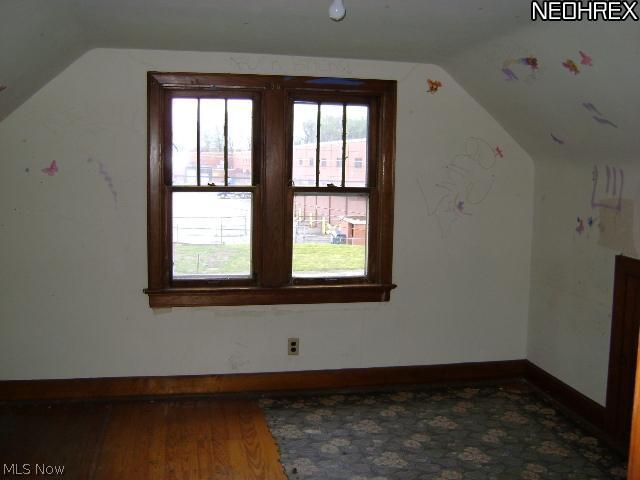 3674 Crum Road Youngstown, OH 44515 - Photo 10 of 13 bedroom3