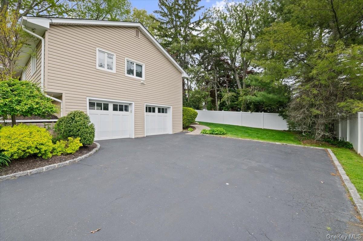 6 Long Ridge Road Plainview, NY 11803 - Photo 32 of 32 Oversized Driveway with 2 Car Garage!