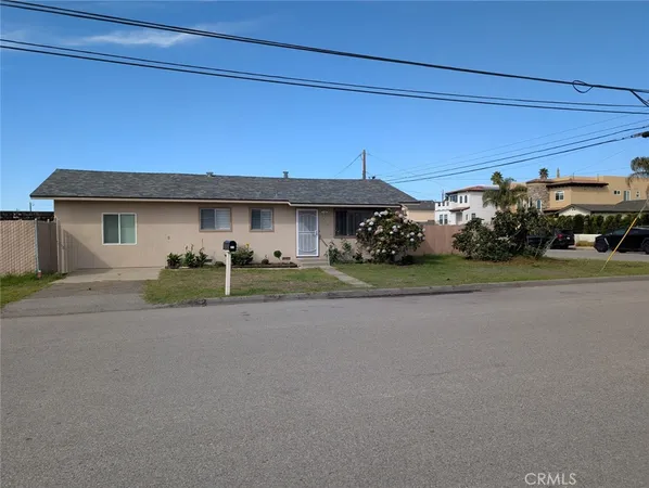 $3,000 | 379 North 3rd Street, Grover Beach, CA 93433