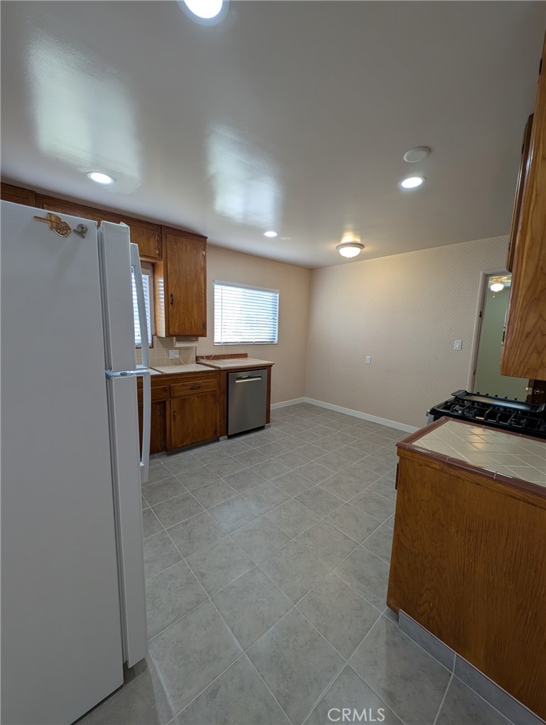 379 North 3rd Street Grover Beach, CA 93433 - Photo 14 of 25