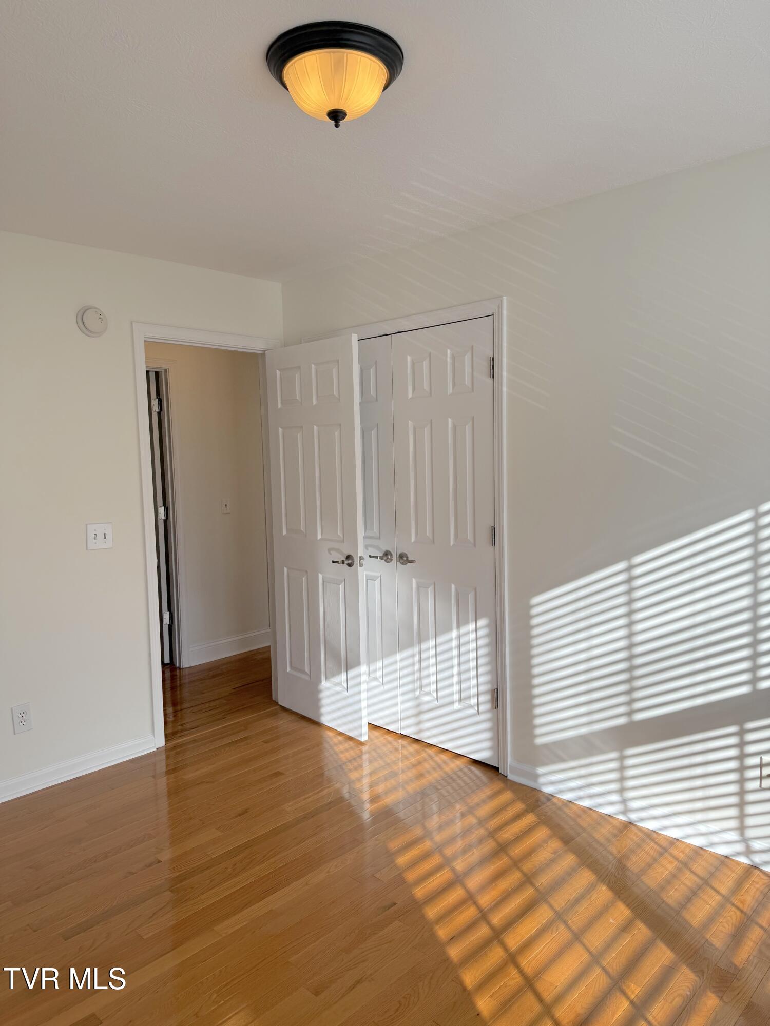 1516 Rock Springs Road Kingsport, TN 37664 - Photo 16 of 27 bedroom 1