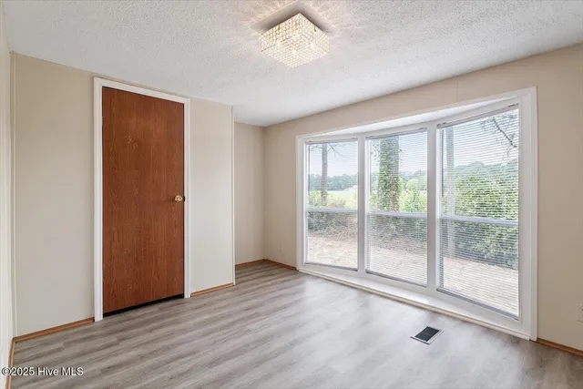 $1,200 | 10317 Giles Road, Linden, NC 28356