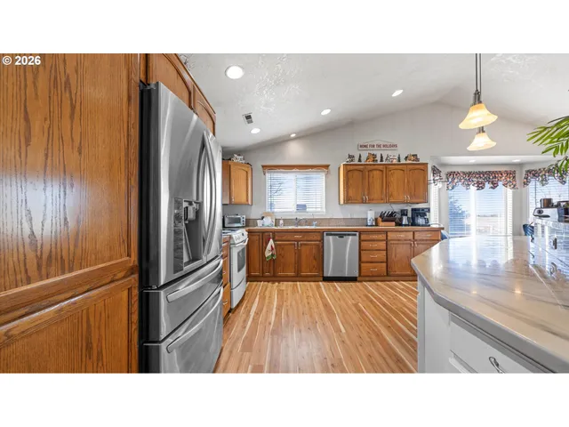 $720,000 | 31173 Shelley Lane, Hermiston, OR 97838