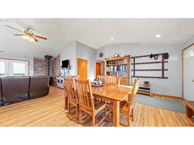 $720,000 | 31173 Shelley Lane, Hermiston, OR 97838