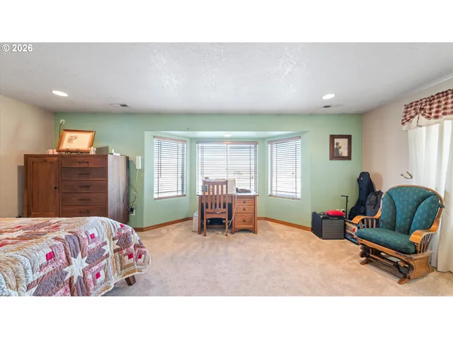 $720,000 | 31173 Shelley Lane, Hermiston, OR 97838