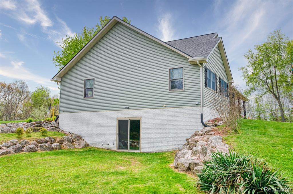 5753 Gregory Road Gregory, MI 48137 - Photo 31 of 44
