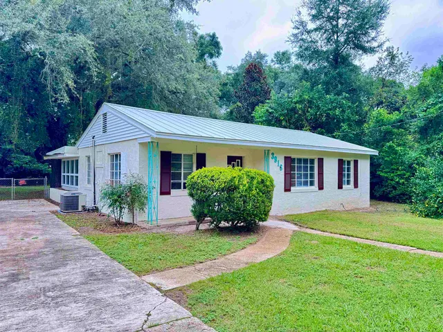 $1,200 | 3916 Cates Avenue, Tallahassee, FL 32310