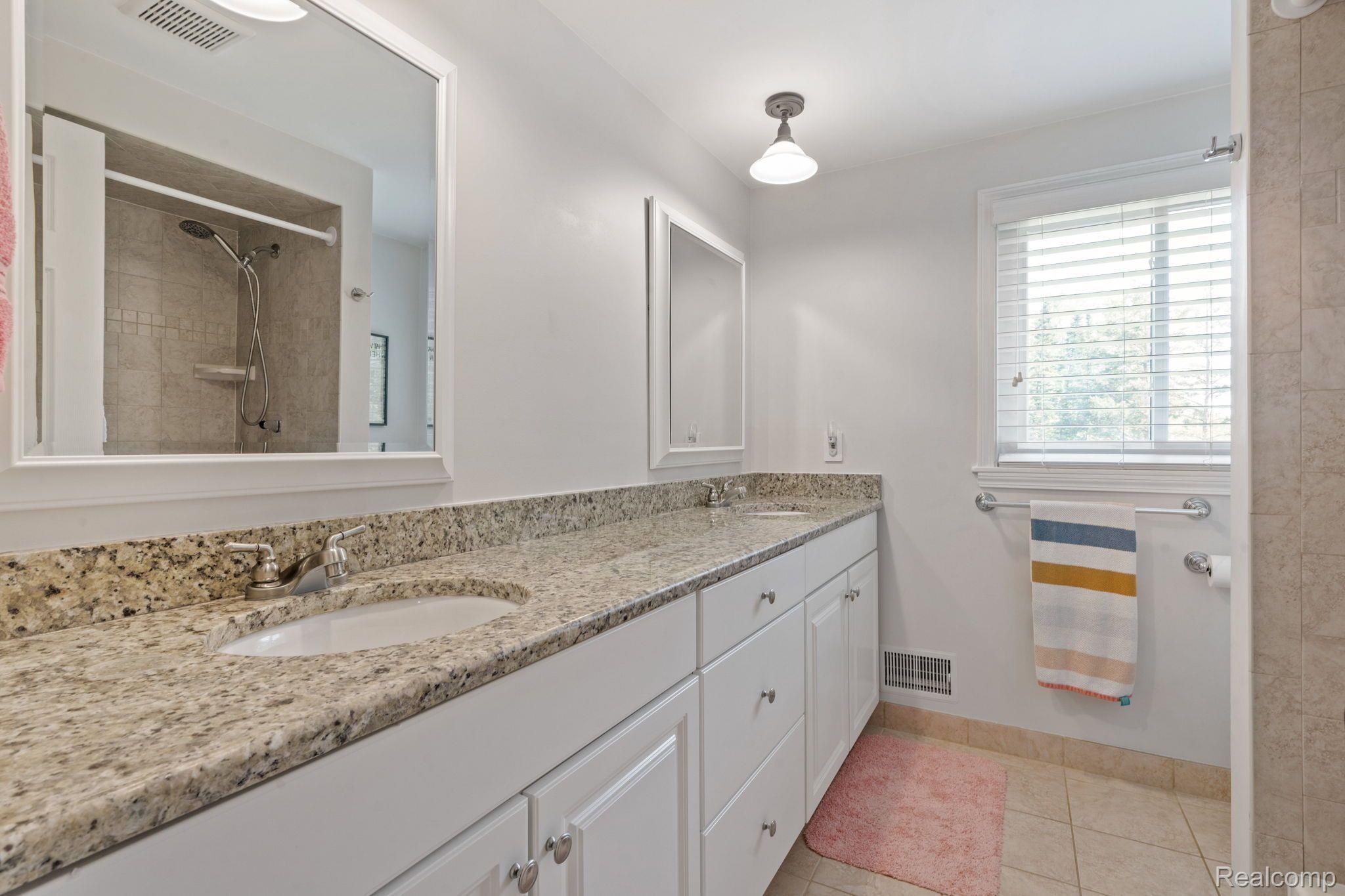 3060 Brandon Court Rochester, MI 48309 - Photo 30 of 51 Gallery Image 30