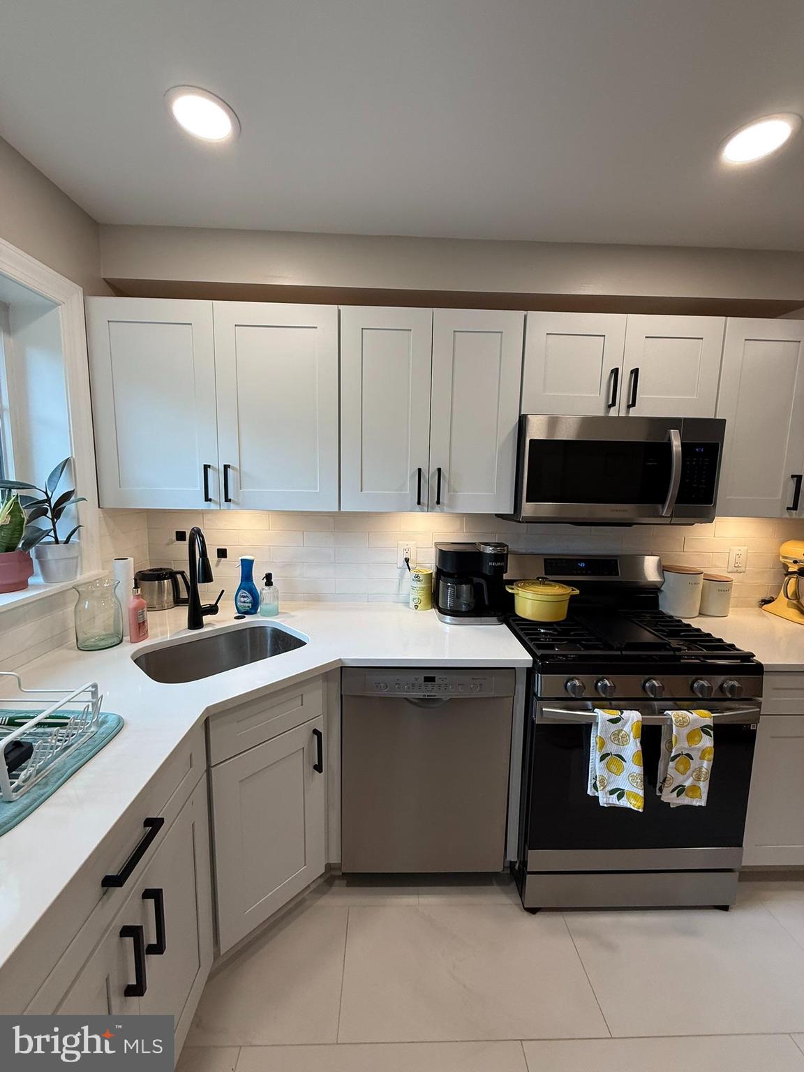 3771 Gunston Road Alexandria, VA 22302 - Photo 2 of 16