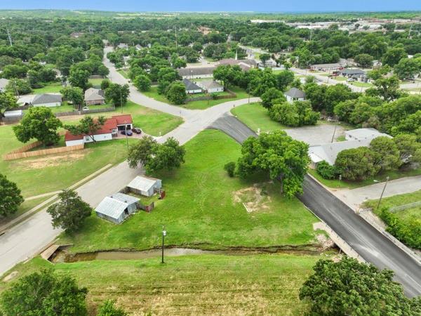 602 Trinity Street Cleburne, TX 76031 - Photo 6 of 11