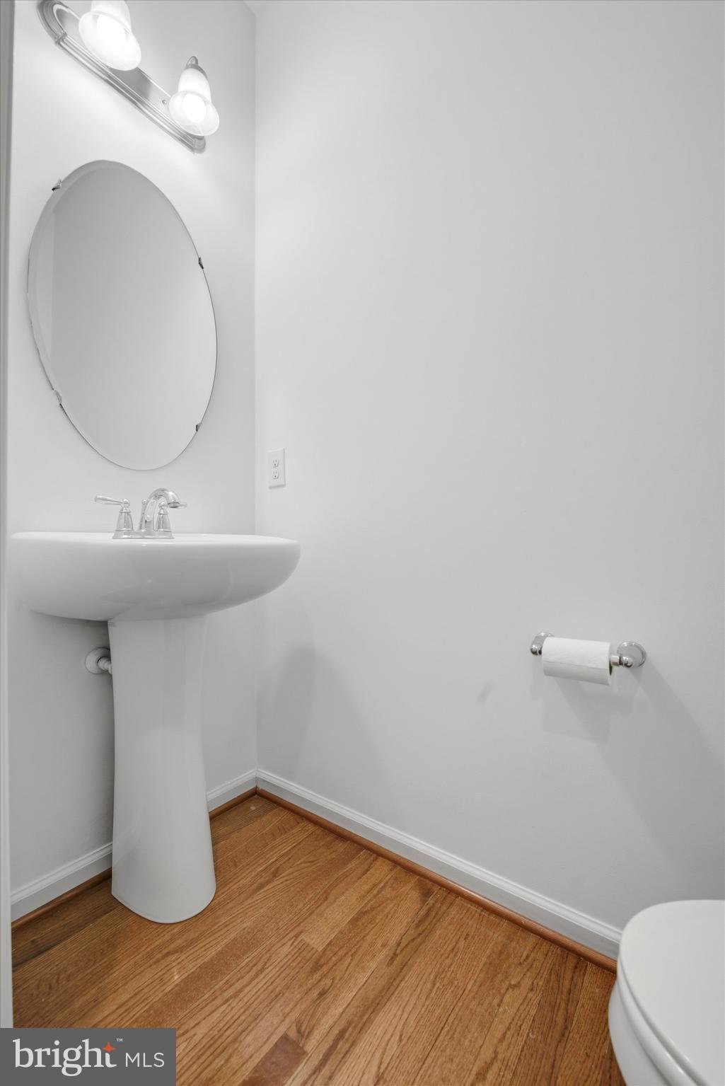 186 Tulsk Road Avondale, PA 19311 - Photo 19 of 38 a bathroom with a sink and mirror