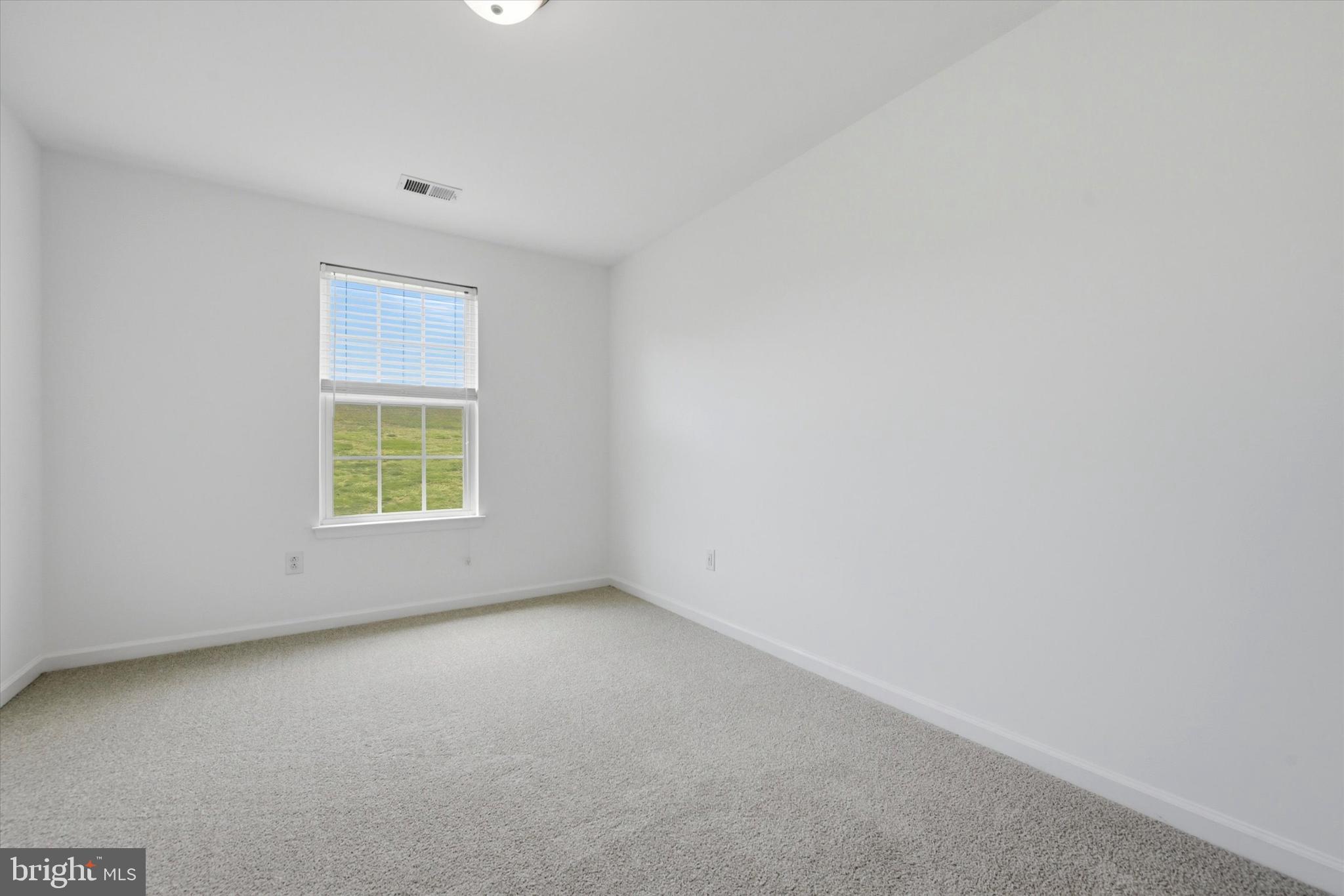 186 Tulsk Road Avondale, PA 19311 - Photo 29 of 38 a view of an empty room with a window