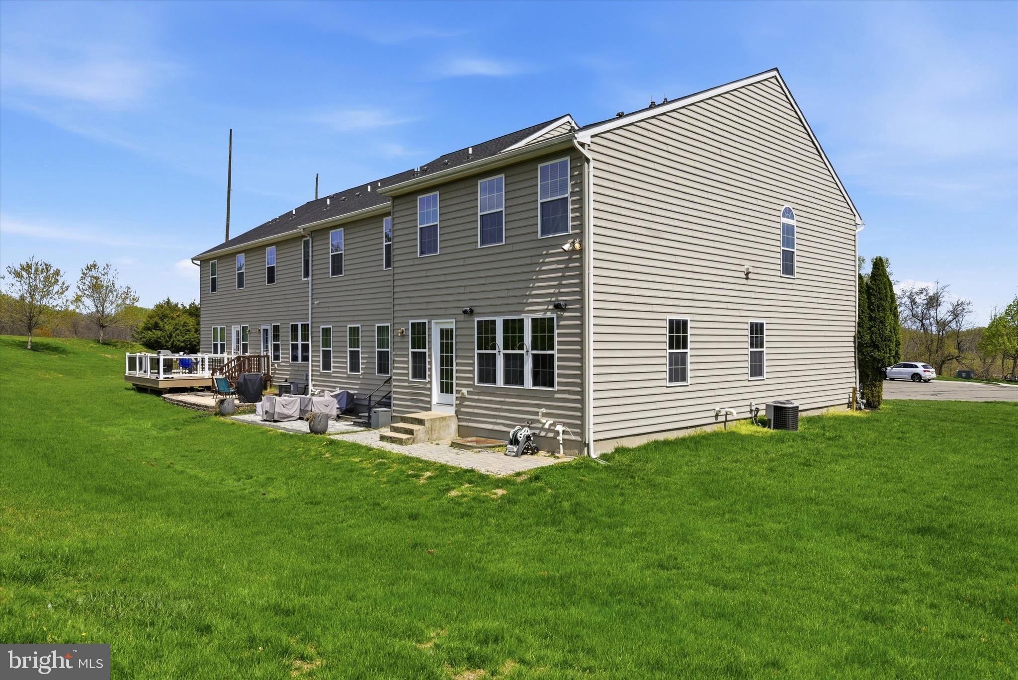 186 Tulsk Road Avondale, PA 19311 - Photo 3 of 38