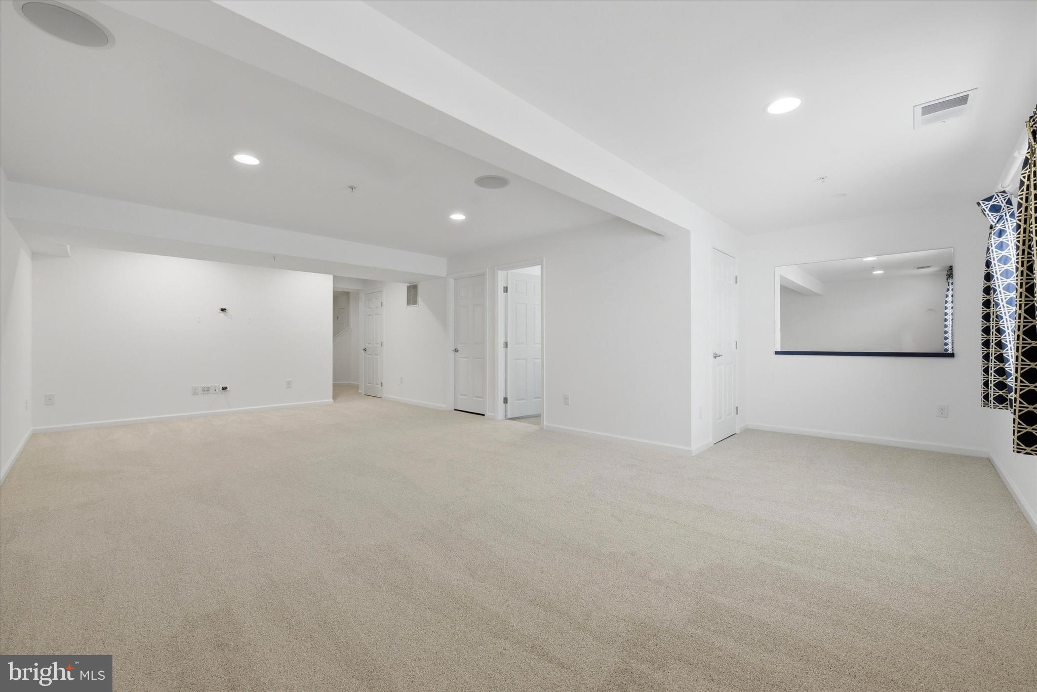 186 Tulsk Road Avondale, PA 19311 - Photo 35 of 38 an empty room with a empty space